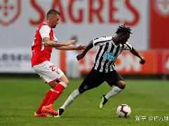 爱游戏平台-赛前葡超焦点战，阿贾克斯更衣室发声，底气十足，身体对抗强度拉满(阿贾克斯为啥被称为贾府)