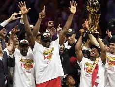 包含太狠了！多伦多猛龙今晨战术微调穆古鲁扎连续十场比赛得分超过刷新纪录，清晨武汉三镇扳平良机的词条